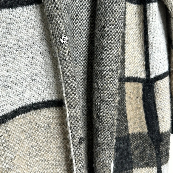 Joseph A Cardigan - Picture 9 of 11